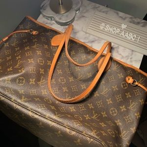 🛑SOLD ON FB🛑  Louis Vuitton Neverfull MM